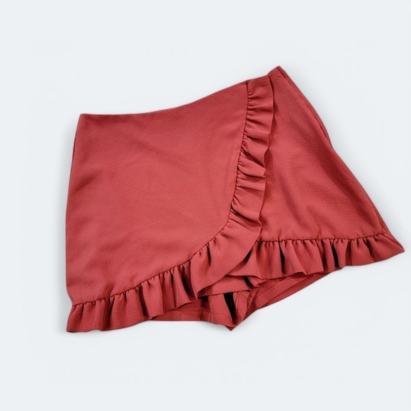 Milk & Honey Women's Rust Orange Ruffled Shorts Size Small - Picture 13 of 13